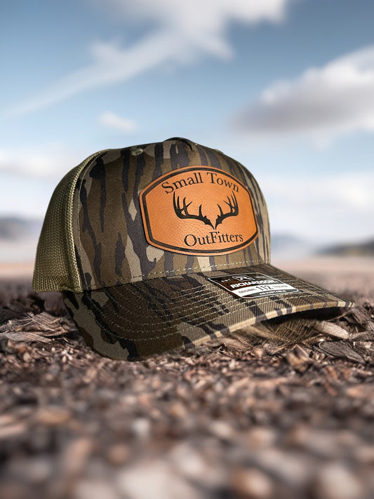 Richardson 112 Bottomland (Smalltown Deer Logo)